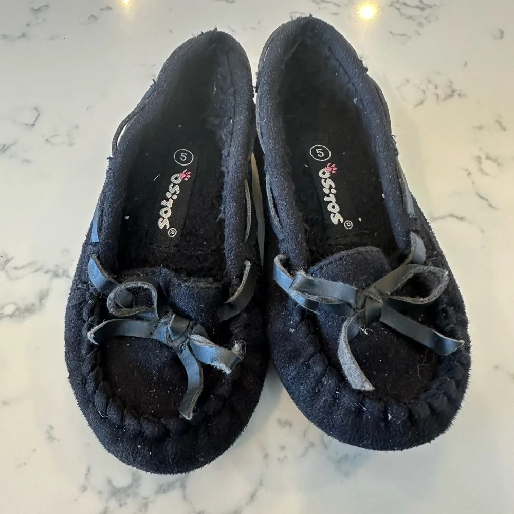 Toddler Girl Moccasins